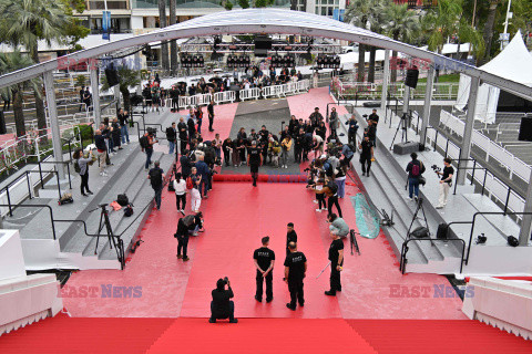 Przygotowania do festiwalu w Cannes