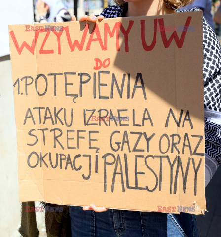 Propalestyński protest przed UW