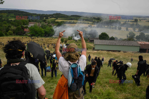 Protest przeciwko projektowi autostrady A69 we Francji