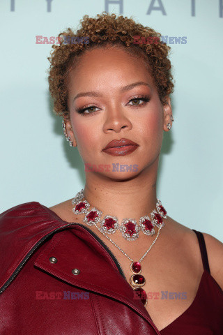 Impreza Rihanna x Fenty Hair