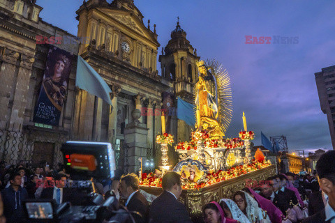 Festiwal i parada Matki Bożej z Guadalupe w Gwatemali