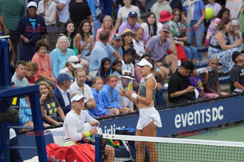 Magda Linette i Peyton Stearns awansowały do 2. rundy US Open