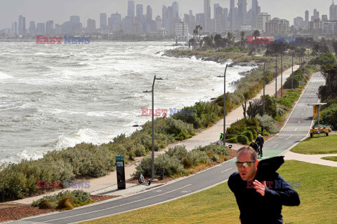 Gwałtowne burze nawiedziły Australię