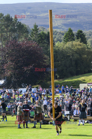 Król Karol III z małżonką na Highlands Games w Braemar