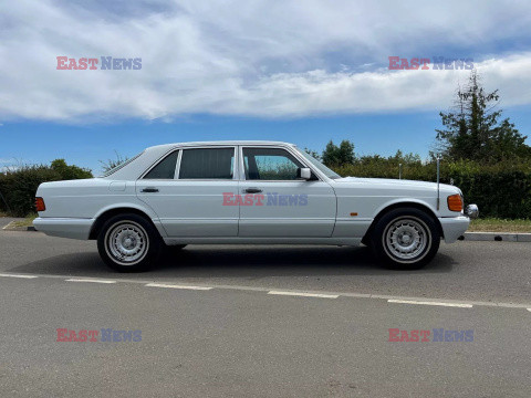 Zabytkowy Mercedes 500 SEL szejka Zayeda na sprzedaż