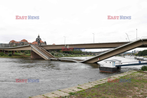 Zawaliła się część mostu w centrum Drezna