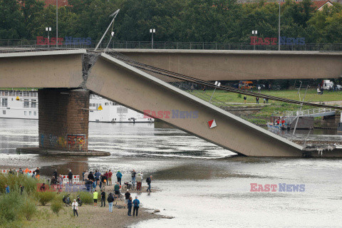 Zawaliła się część mostu w centrum Drezna