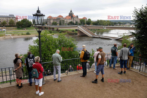 Zawaliła się część mostu w centrum Drezna