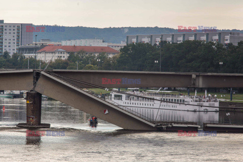 Zawaliła się część mostu w centrum Drezna