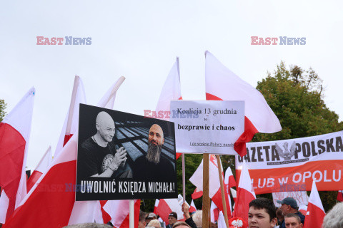 Protest PiS przed Ministerstwem Sprawiedliwości