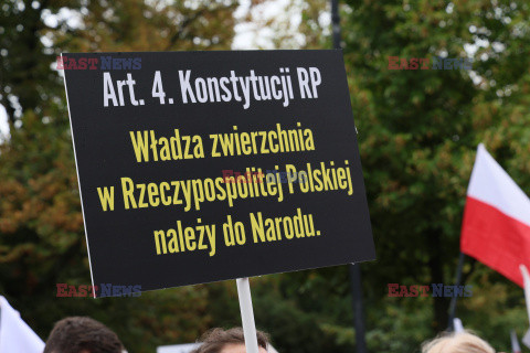 Protest PiS przed Ministerstwem Sprawiedliwości