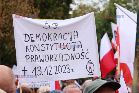 Protest PiS przed Ministerstwem Sprawiedliwości