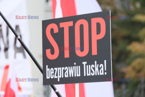 Protest PiS przed Ministerstwem Sprawiedliwości