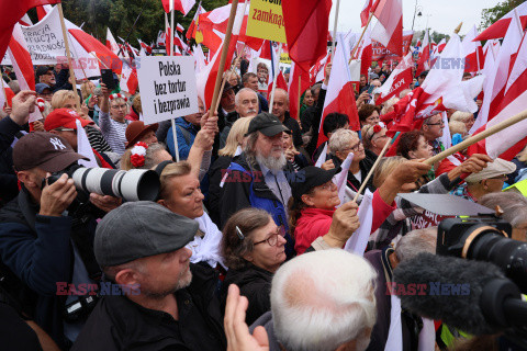 Protest PiS przed Ministerstwem Sprawiedliwości