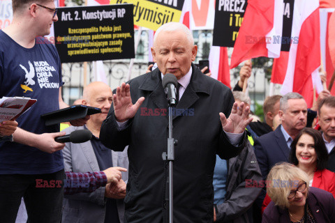 Protest PiS przed Ministerstwem Sprawiedliwości