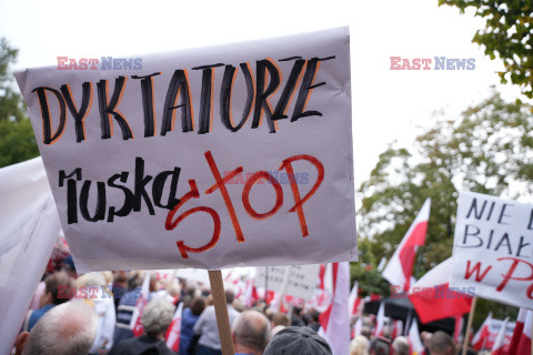 Protest PiS przed Ministerstwem Sprawiedliwości