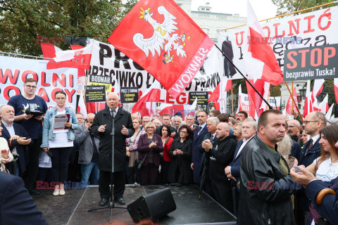 Protest PiS przed Ministerstwem Sprawiedliwości