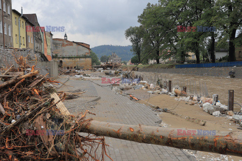 Miasta po przejściu fali powodziowej