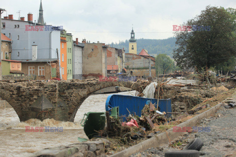 Miasta po przejściu fali powodziowej