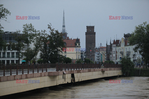 Miasta po przejściu fali powodziowej