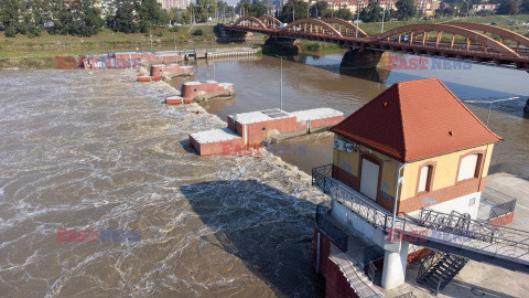 Wrocław szykuje się na przyjęcie fali powodziowej