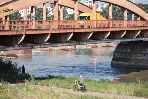 Wrocław szykuje się na przyjęcie fali powodziowej