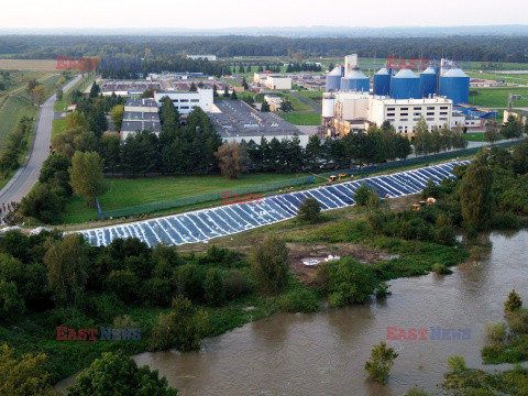 Wrocław szykuje się na przyjęcie fali powodziowej