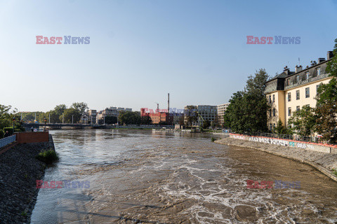 Wrocław szykuje się na przyjęcie fali powodziowej