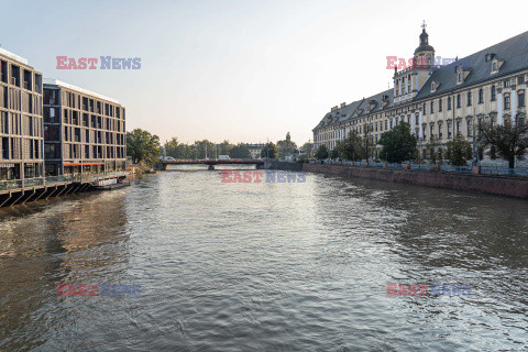 Wrocław szykuje się na przyjęcie fali powodziowej