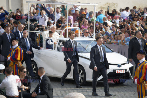 Środowa audiencja generalna w Watykanie