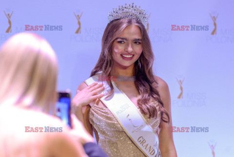 Miss Polonia - ceremonia wręczenia szarf