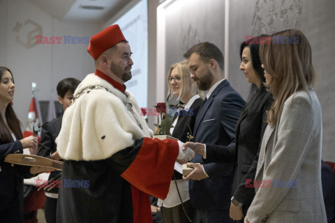 Uczelnie inaugurują nowy rok akademicki