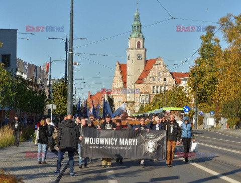 Procesja różańcowa Wojowników Maryi w Olsztynie