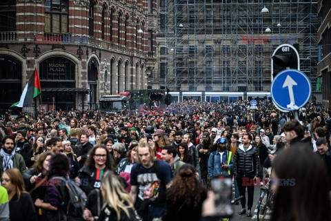 Wiec Amsterdam tańczy dla sprawy