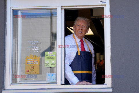 Donald Trump pracuje w McDonaldzie