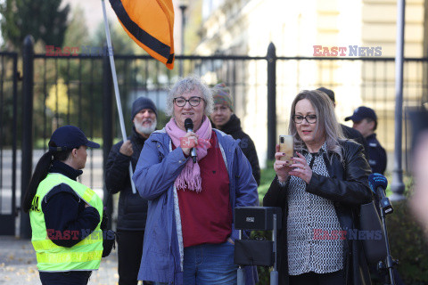 Azyl, prawo, konstytucja! - protest przed KPRM