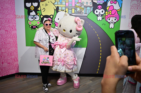 50. lat Hello Kitty