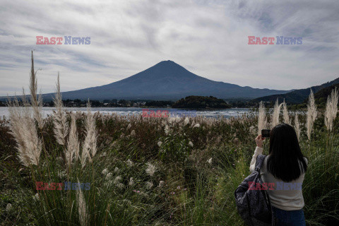 Góra Fuji ciągle bez śniegu