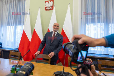 Konferencja prasowa Antoniego Macierewicza