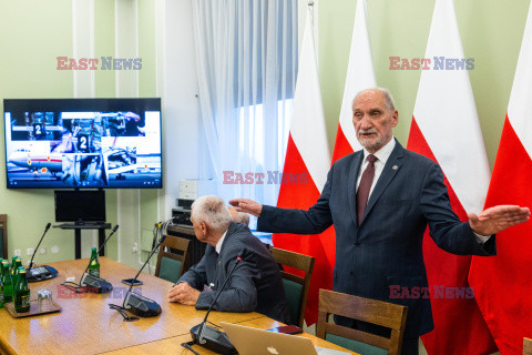 Konferencja prasowa Antoniego Macierewicza