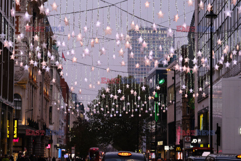 Świąteczna iluminacja na Oxford Street