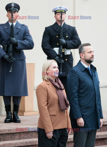 Wizyta minister obrony narodowej Czech w Warszawie