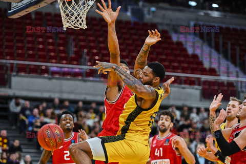 BKT EuroCup.Trefl Sopot - Hapoel Shlomo Tel Aviv.