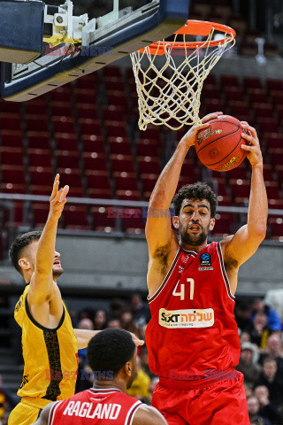 BKT EuroCup.Trefl Sopot - Hapoel Shlomo Tel Aviv.