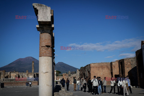 Ograniczenia dla turystów odwiedzających Pompeje