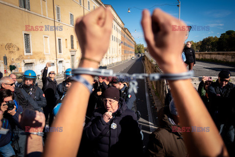 Antyrządowe demonstracje studentów we Włoszech