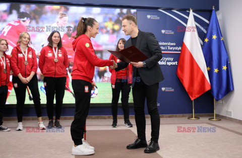 Spotkanie reprezentacji kobiet w ampfutbolu z Ministrem Sportu