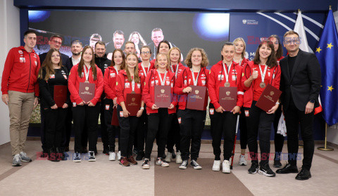 Spotkanie reprezentacji kobiet w ampfutbolu z Ministrem Sportu