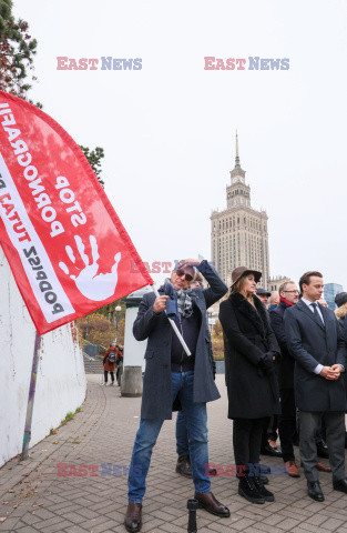 Zbiórka podpisów pod projektem ustawy o ochronie dzieci przed pornografią