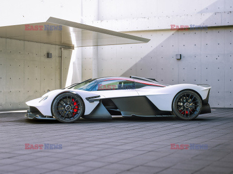 Aston Martin Valkyrie Coupe